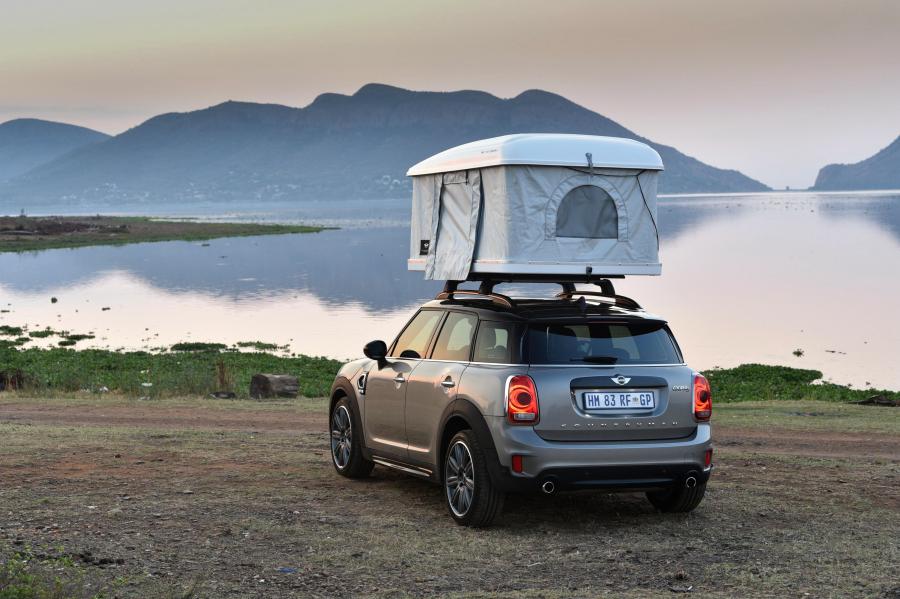  Mini Cooper S Countryman Autohome (F60) 2018 года  (ZA) (фото 8 из 16)